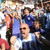 Argentinci uoči finala sve više sujeverni, nose majice naopako i amajlije 10
