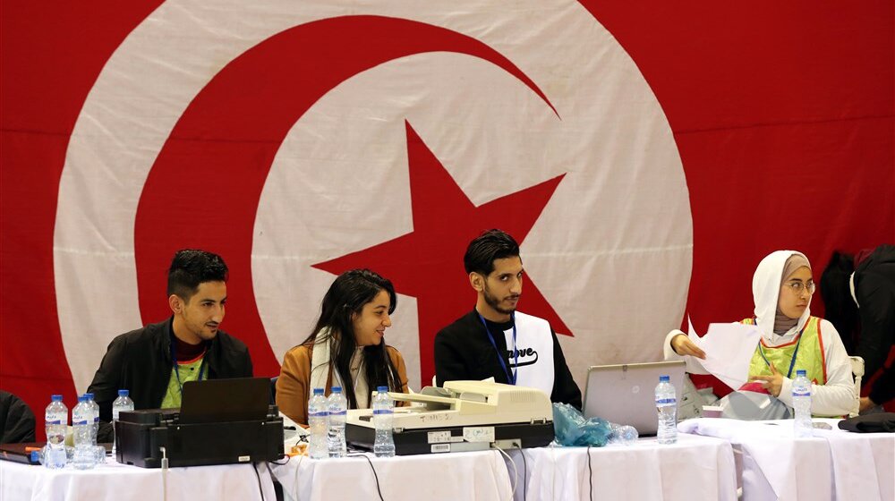 Tunis u neizvesnosti posle fijaska izbora 1