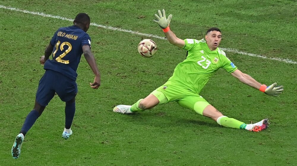 Šta je sve obeležilo Mundijal u Kataru: Ko su najbolji navijači, ko je najveći promašaj, ko je otkrovenje, a ko je imao najbolju izjavu (FOTO) 5 Šta je sve obeležilo Mundijal u Kataru: Ko su najbolji navijači, ko je najveći promašaj, ko je otkrovenje, a ko je imao najbolju izjavu (FOTO) 5