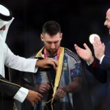 Milion dolara za Mesijev ogrtač 8