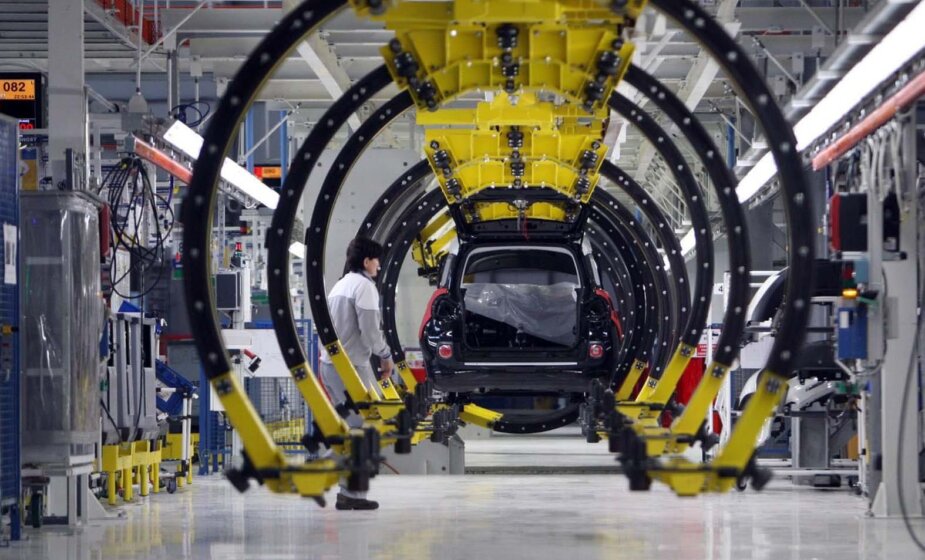 U Stelantisovoj fabrici u Kragujevcu uskoro kreće probna proizvodnja novog električnog vozila 43
