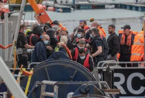 Rekord: Više od 800 migranata prešlo Lamanš u jednom danu 1