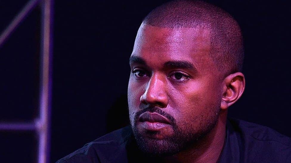 Društvene mreže i poznati: Kanje Vest suspendovan na Tviteru zbog objavljivanja kukastog krsta 1 Kanye West