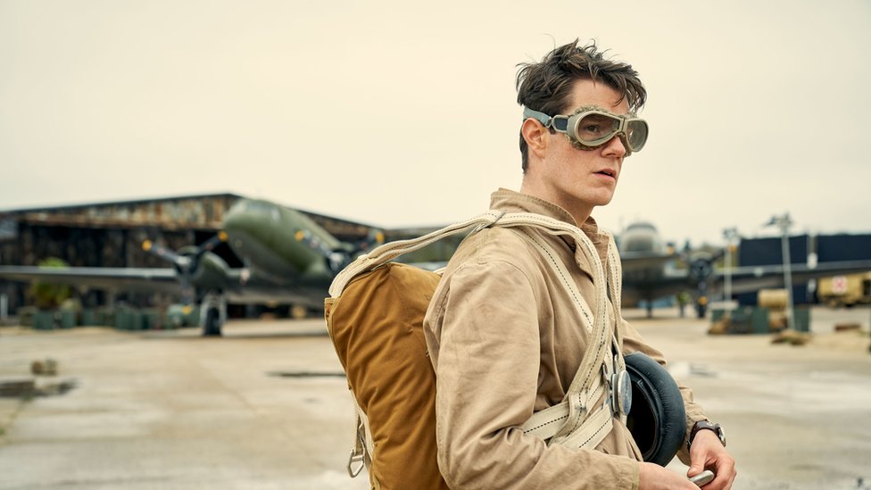 Velika Britanija i Drugi svetski rat: Dejvid Stirling - buntovni vojnik koji je oformio SAS 3 Undated BBC handout photo of Connor Swindells starring in the upcoming drama series, SAS: Rogue Heroes.