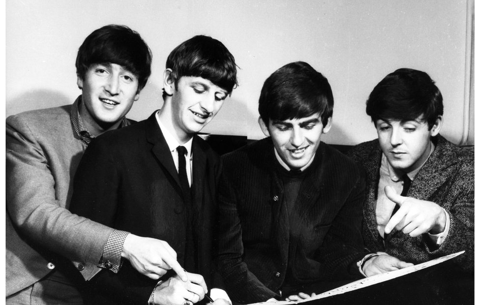 Muzika: Zvanična top lista singlova puni 70 godina - sedam istorijskih kontroverzi 2 The Beatles