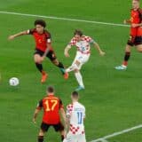 Svetsko fudbalsko prvenstvo 2022: Hrvatska preživela Lukakuove promašaje i prošla grupu, Maroko bez poraza do osmine finala 4