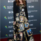 Amerika i glumci: Džulija Roberts na dodeli nagrada u haljini sa likom Džordža Klunija 11