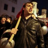 Grčka i romska zajednica: Ranjavanje tinejdžera izazvalo velike proteste i sukobe sa policijom 3
