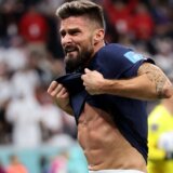 Svetsko fudbalsko prvenstvo 2022: Francuskoj se ljuljala svetska kruna, ali su je Žiru i Grizman sačuvali, Kejn tragičar Engleske 9