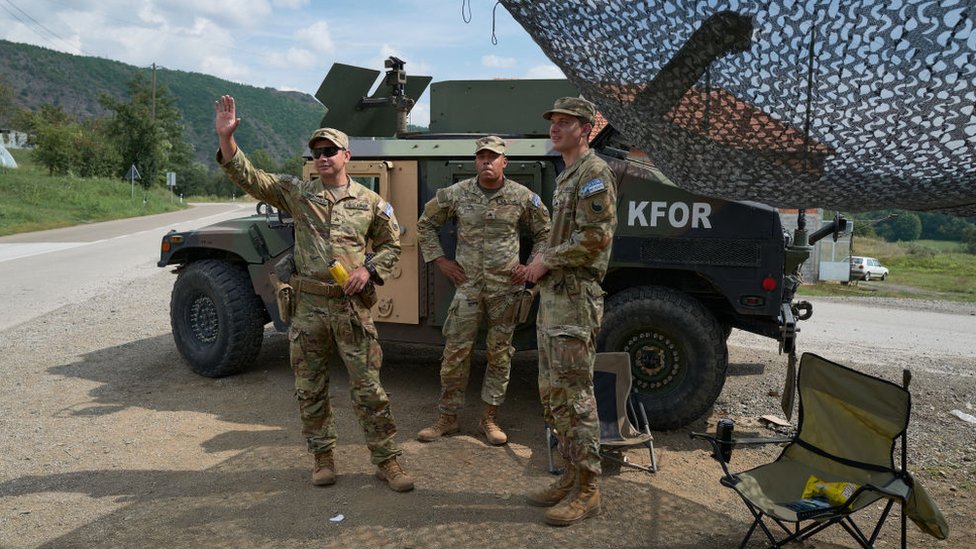 Kosovo i Srbija: Beograd predao zahtev za povratak srpskih bezbednosnih snaga na sever Kosova 2 KFOR