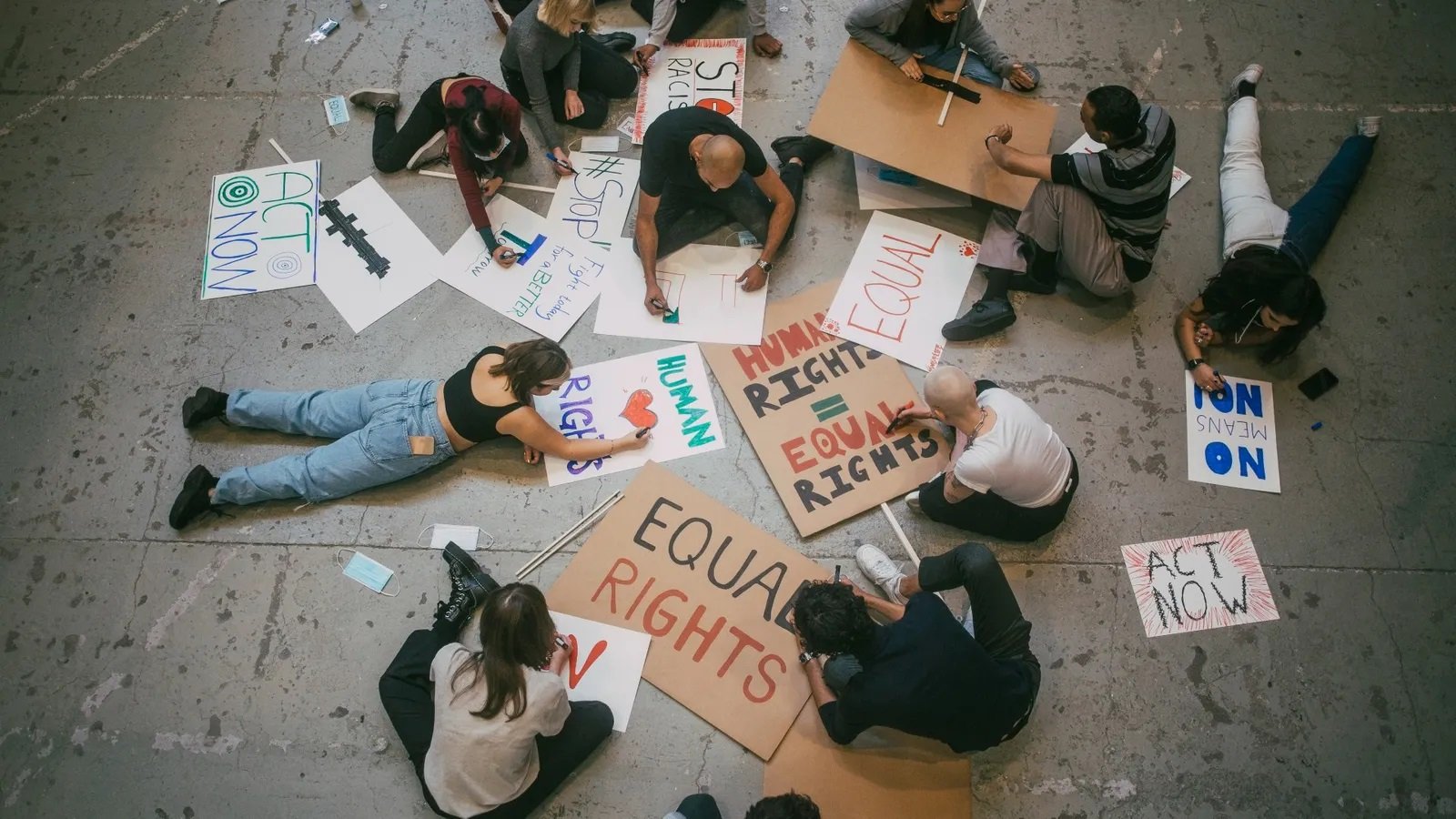 Psihologija i život: Zašto se suprotnosti ne privlače u ljubavi i seksu 2 Postoji veliki broj dokaza da nam se više dopadaju ljudi koji razmišljaju slično kao mi, naročito kad su u pitanju stavovi i vrednosti