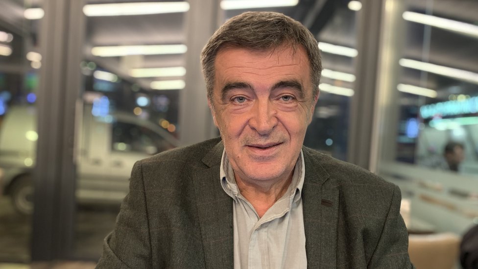 Rat u Bosni i Hercegovini: Amir Reko kao priča o raspadu Jugoslavije ili kako je jedan čovek i heroj i izdajica 1 Amir Reko rođen je u selu Gudelj 1963.