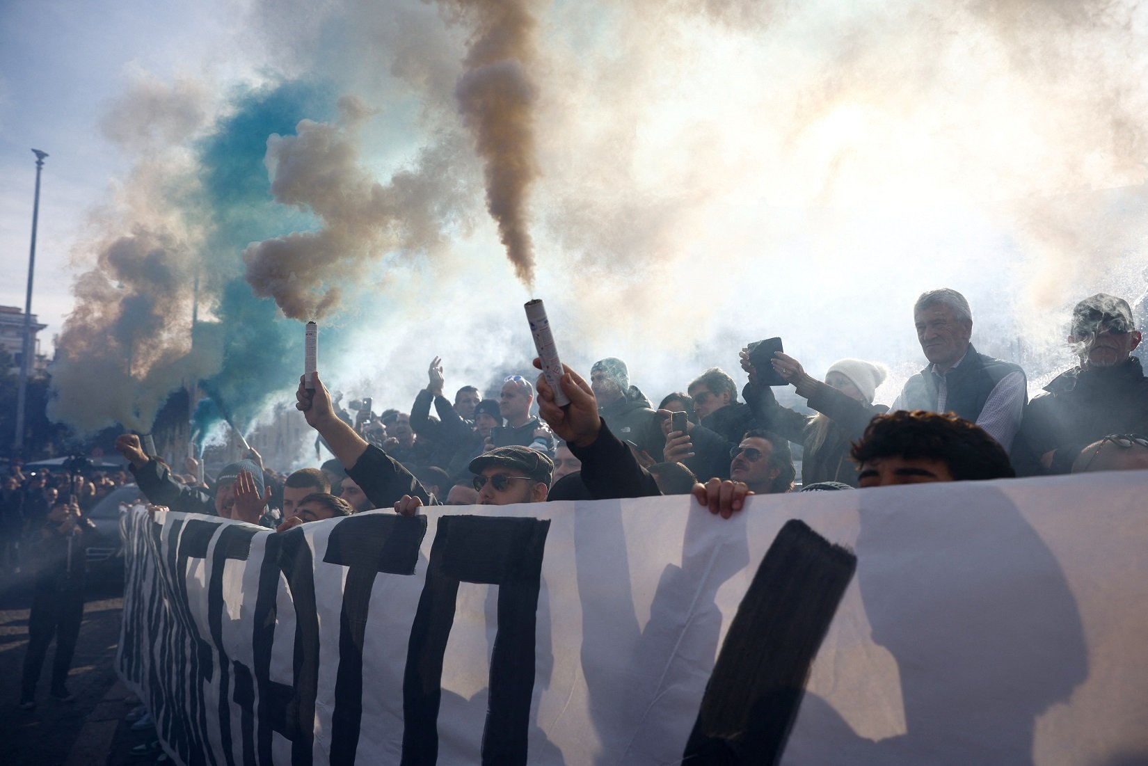 Sahrana Siniše Mihajlovića: Poslednji pozdrav legendarnom levonogom bombarderu 12 Sahrana Siniše Mihajlovića