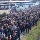 Svećlja: Čekamo da KFOR ukloni barikade što pre, ali čekanje ima svoj kraj 6