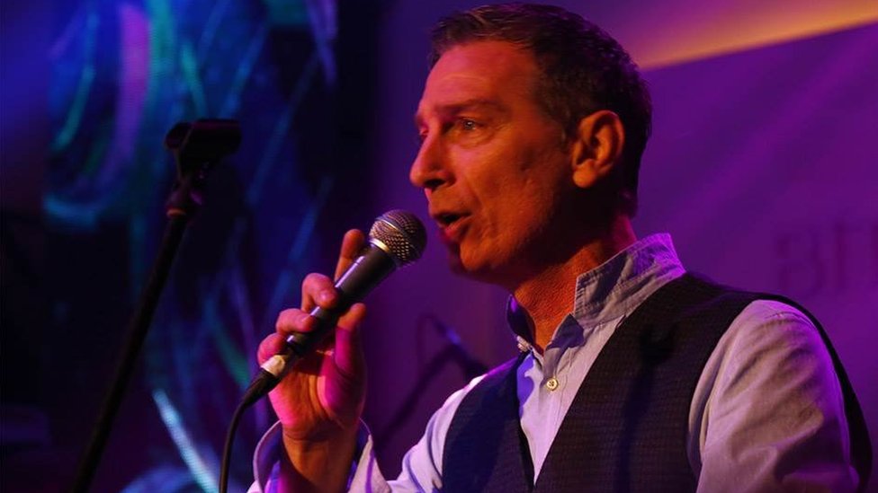 Hrvatska i muzika: Preminuo Masimo Savić, jedan od najvoljenijih muzičara na Balkanu 1 Masimo Savić