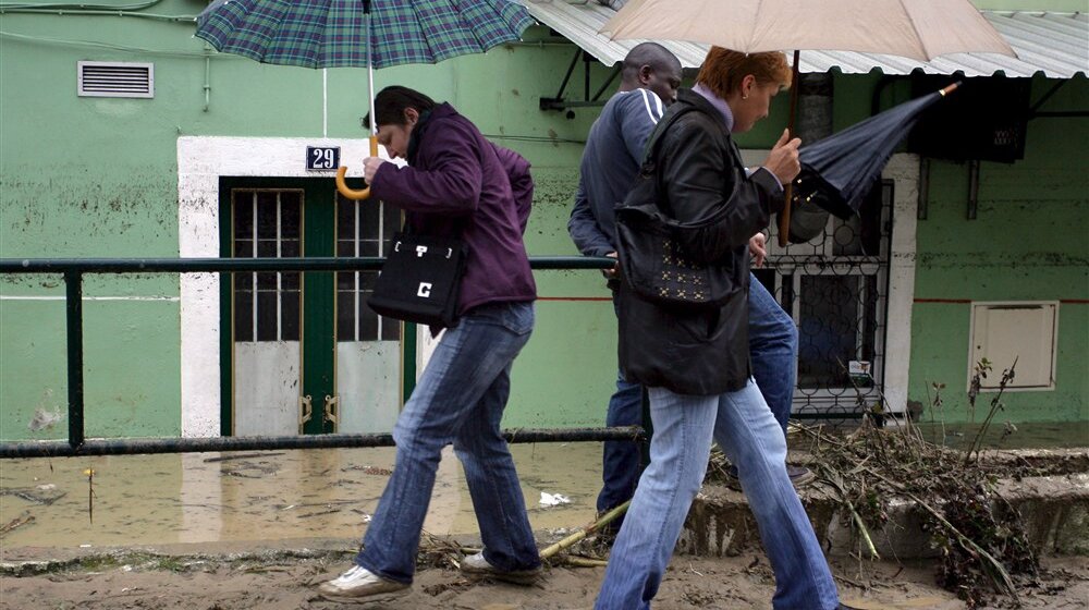Poplave u oblasti Lisabona, jedan mrtav 1