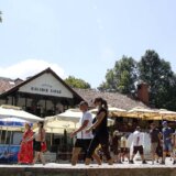 Memić: Stiže 30.000 turističkih vaučera 2