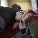Akcija dobrovoljnog davanja krvi u Galeriji Narodnog univerziteta u Vranju 14