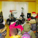 "Knjiga ništa ne zahteva, a pruža mnogo radosti": Proglašeni nagrađeni učenici na literarno-književnom konkursu u Grdelici 7