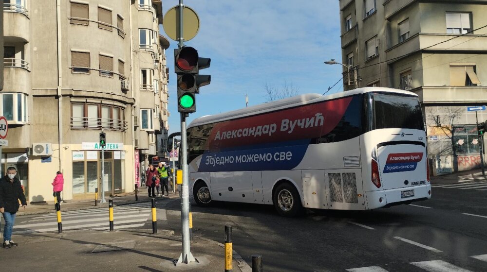 Autobus SNS-a izazvao udes u Beogradu 1