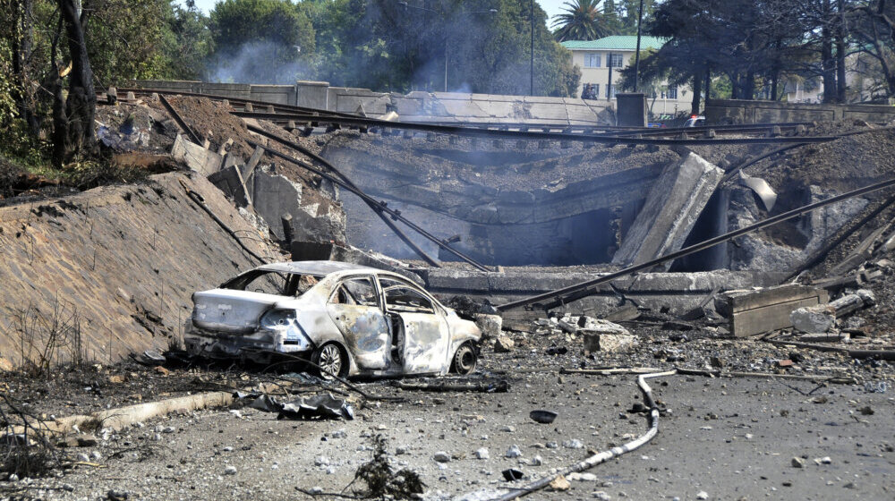 Osam mrtvih zbog eksplozije cisterne s tečnim naftnim gasom u Johanesburgu 1