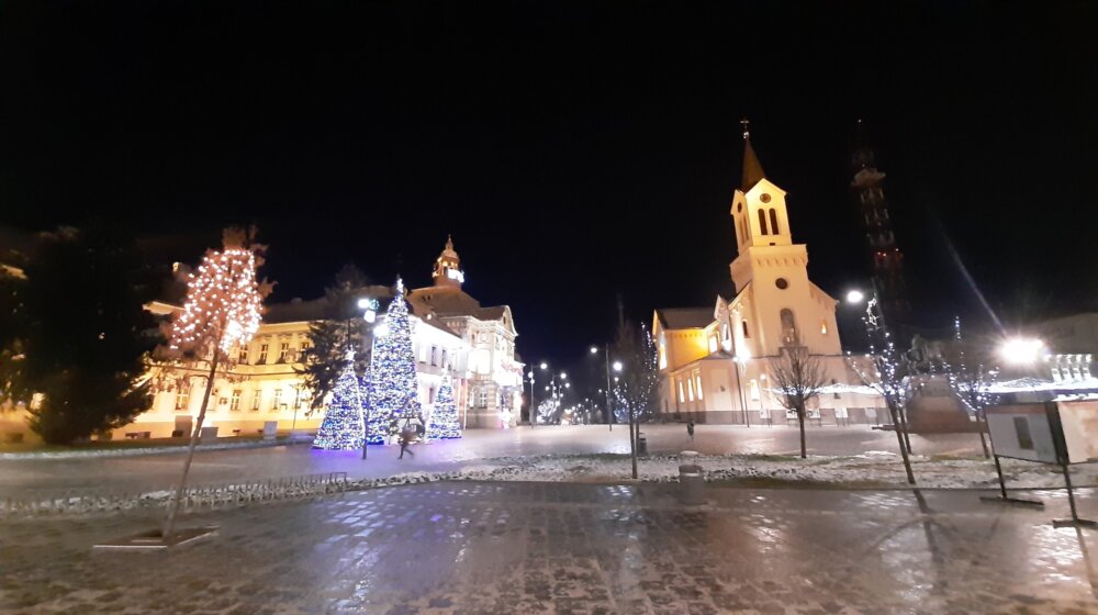 Novogodišnji doček u Zrenjaninu: Od kućne režije do sala za proslave i hotela 19