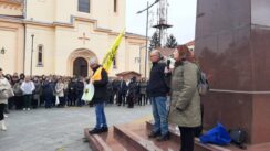 Zrenjaninski profesori izašli na trg i poručili da očekuju zaustavljanje nasilja 2