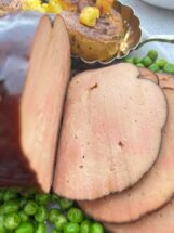 312588530_548121007318393_7808206738835387552_n Svečana veganska glazirana šunka (posno) 5