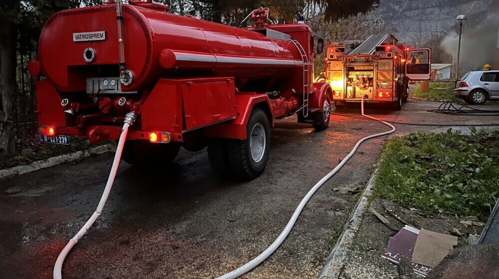 Požar u fabrici "Duvan" u Ljuboviji potpuno ugašen 1