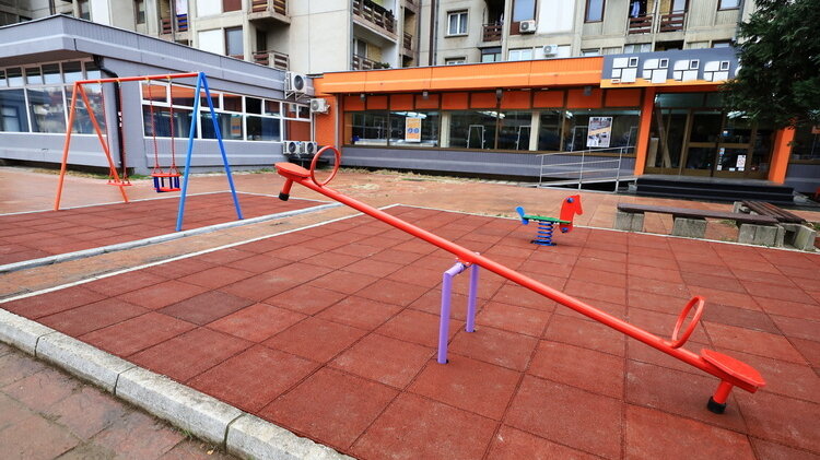 Otvoreno dečije igralište u naselju Lepenica u Kragujevcu 1