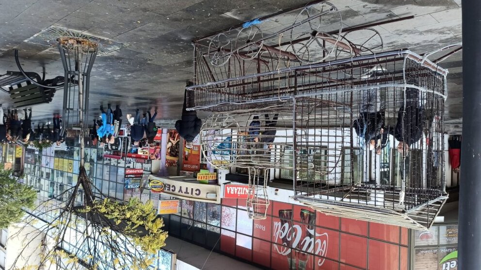 (FOTO) Novogodišnja rasveta u Vranju u skladu sa merama štednje Vlade 6 (FOTO) Novogodišnja rasveta u Vranju u skladu sa merama štednje Vlade 6