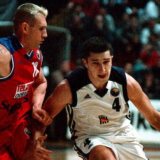 "Sve sam tužniji... Sramota je što ubistvo nije razrešeno": Sećanje Miroslava Berića na Harisa Brkića i tragičan kraj košarkaša Partizana pre 22 godine 5