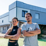 Proslavili se u Survivoru, a sada će pružati podršku takmičarima u „Najvećem gubitniku“ 4