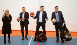 Da li će sportska sala u školi u Sevojnu konačno dobiti opremu za fizičko vaspitanje 2 Da li će sportska sala u školi u Sevojnu konačno dobiti opremu za fizičko vaspitanje 2