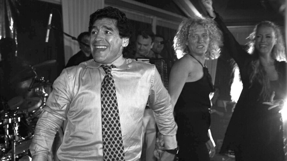 (FOTO) Bez selfija, mobilnih i maski - trenuci zaustavljeni u vremenu na fotografijama Dragana Teodorovića Zeka 1