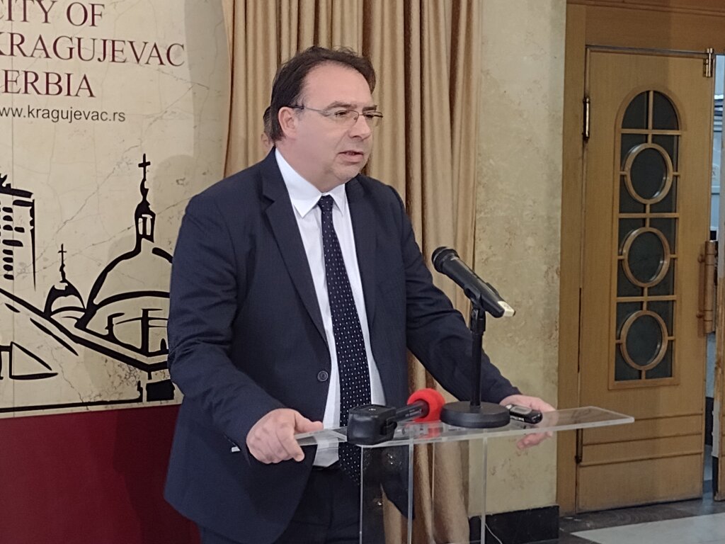 Iz lokalne u republičku fotelju: Pomoćnici gradonačelnika Kragujevca Aleksandar Milošević i Zoran Rajović imenovani za državne sekretare 4