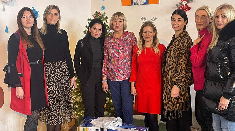 Grupa Užičanke poklonila štampače užičkoj školi „Miodrag V. Matić“ 1