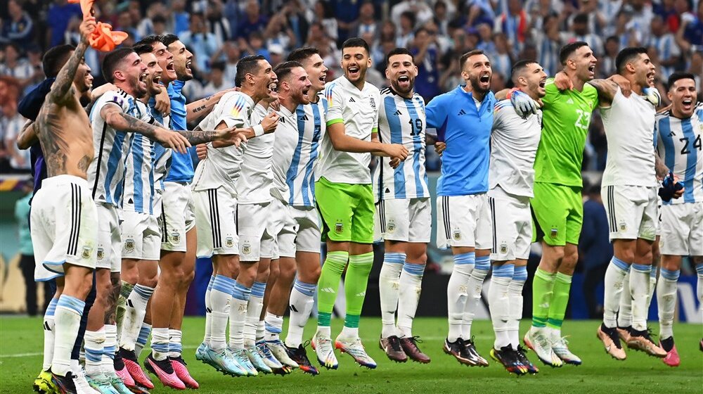 Fudbaleri Argentine prvi finalisti Svetskog prvenstva u Kataru 1