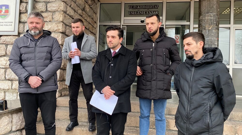 Novi Pazar: Žitelji naselja Mur predali lokalnoj samoupravi zvanične zahteve za poboljšanje bezbednosti saobraćaja 1