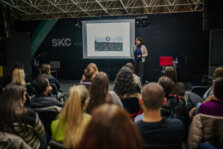 Dr Jelena Erdeljan o Holokaustu i umetnosti: Vizuelne beleške svakodnevnog pakla 12