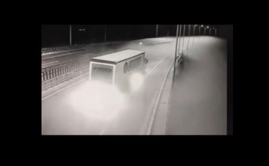 (VIDEO) Ljudi na autoputu kod Pirota u panici bežali od otrovnog oblaka posle izlivanja amonijaka 1