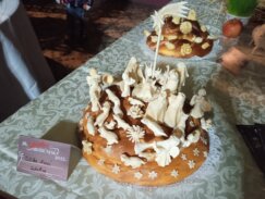 Izložba božićnjaka u Subotici Kolač bez kojeg nema Božića: Kako se pravi božićnjak i koja je njegova simbolika 12