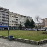 Klizalište na otvorenom od 21. decembra u Kragujevcu, klizaljke uključene u cenu ulaznice 12