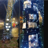 Fotografija novogodišnje rasvete iz Rume koja je izazvala mnogo negativnih komentara 3