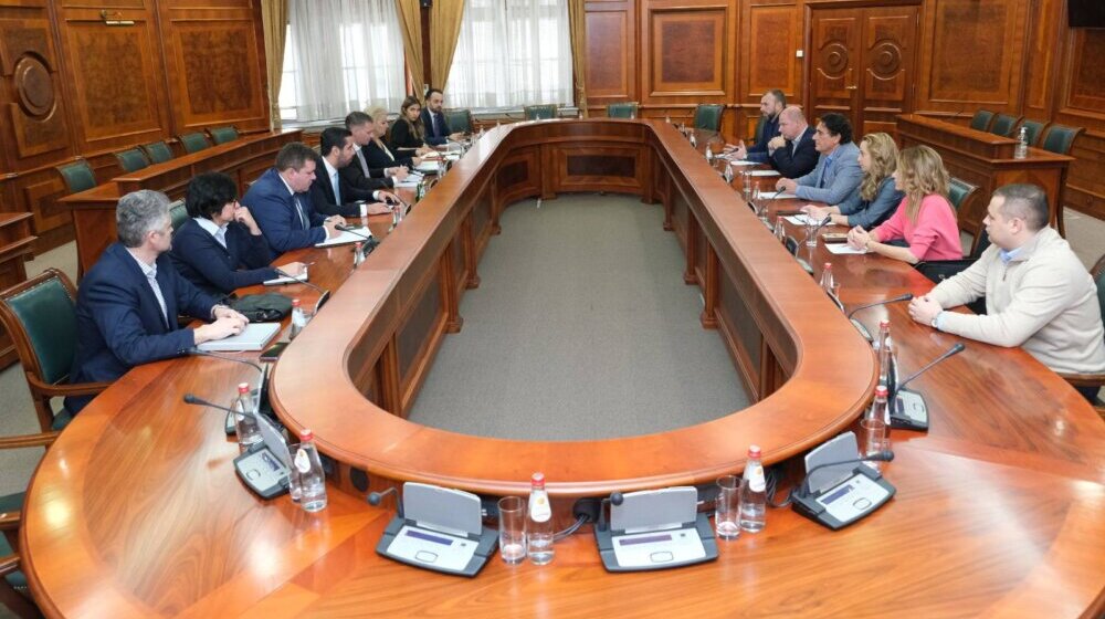 Ministar Momirović: Šljivovica nije običan proizvod, već nacionalni brend, ali može biti nebezbedna 1