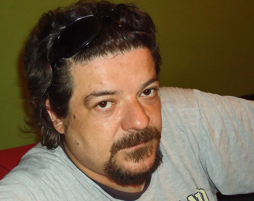 "Svi koriste mobilne sa litijumskim baterijama, ali svi moraju i da jedu": Levčani se barikadama brane od sudbine Gornjih Nedeljica 2