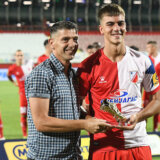 Zvezda nudi čak 1,3 miliona evra za klinca iz Vojvodine, ali on hoće samo u Nemačku 7