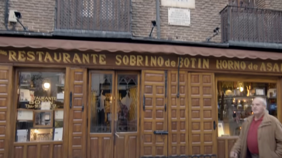 Rerna koja radi neprekidno već 300 godina: Kako izgleda najstariji restoran na svetu (VIDEO) 1