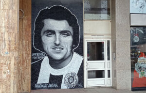 Da li je mural sa likom Radomira Antića u Užicu na pravom mestu i zašto za njegovu izradu nema saglasnosti nadležnih 2