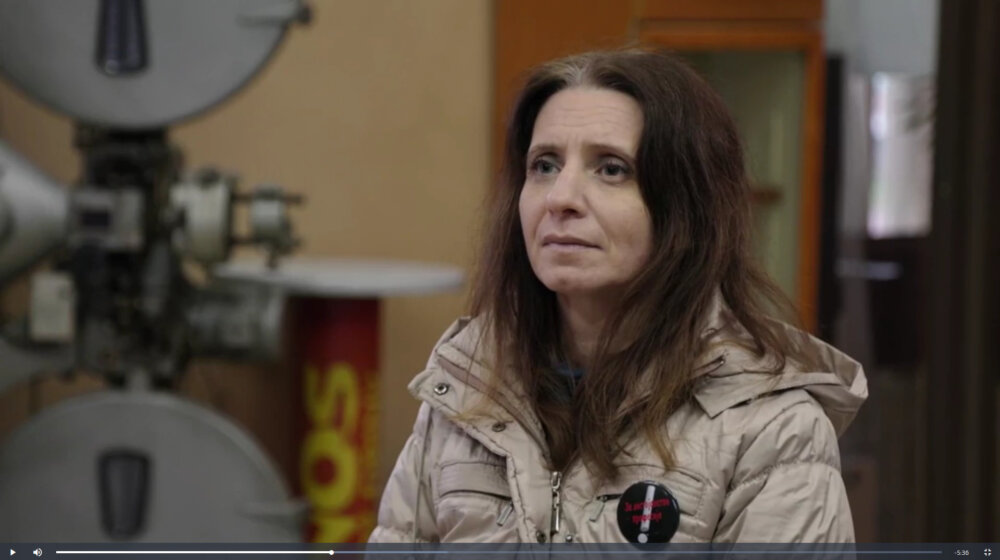 Profesorka koja je doživela nasilje u Trsteniku vratila se u učionicu, želi premeštaj u drugu školu 1